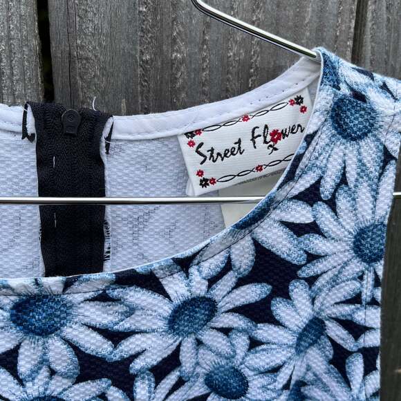 Vintage Street Flower Daisy Tank Top Dress - Picture 2 of 6